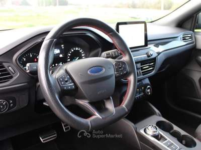 Ford Focus berlina ST-Line 1.5 dCi 120cv Aut. *LED Nero usata Monteroni di Lecce