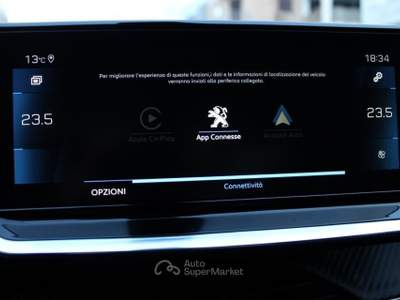 Peugeot 2008 1.5 BlueHDi 110 CV Allure *LED Bianco usata Monteroni di Lecce