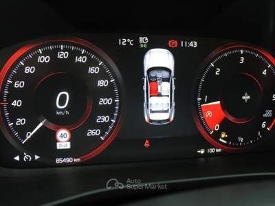 Volvo XC40 150 CV *Camera 360 *FULL LED Bianco usata Monteroni di Lecce