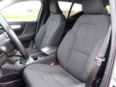 Volvo XC40 150 CV *Camera 360 *FULL LED Bianco usata Monteroni di Lecce