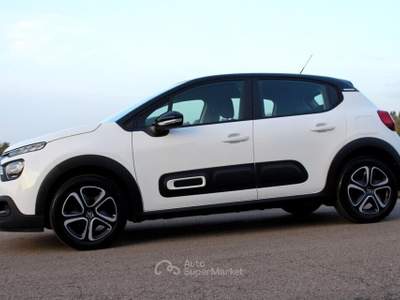 Citroen C3 1.5 BlueHDi Shine *Bicolore *Carplay Bianco usata Monteroni di Lecce