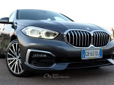 BMW Serie 1 118d 118 d Aut. *Pelle *Luci Ambiente *23.000 KM Grigio usata Monteroni di Lecce