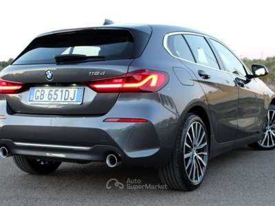 BMW Serie 1 118d 118 d Aut. *Pelle *Luci Ambiente *23.000 KM Grigio usata Monteroni di Lecce