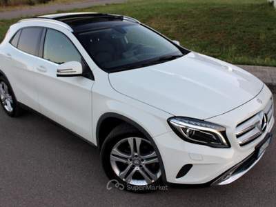 Mercedes-Benz GLA MERCEDES GLA 200 CDI *Tetto *Pelle *Camera Bianco usata Monteroni di Lecce