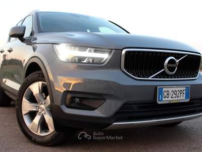 Volvo XC40 Momentum *FULL LED *Carplay Grigio usata Monteroni di Lecce