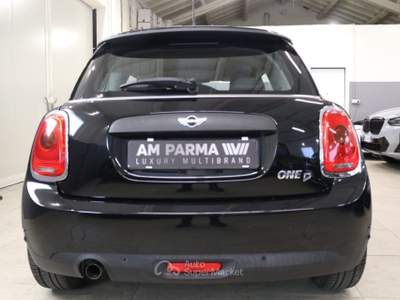 MINI One 1.5 One D "" PER NEOPATENTATI "" Nero usata Parma