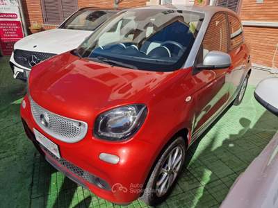 Smart ForFour 70 1.0 Passion NAVI usata Ladispoli