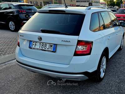 Skoda Fabia Twin Color Design Edition Argento Bianco usata Perugia