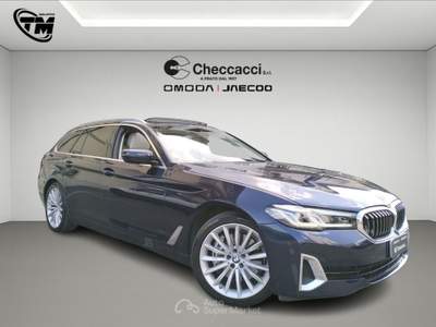 BMW Serie 5 530d 530d 48V Touring Luxury Blu/Azzurro usata Prato