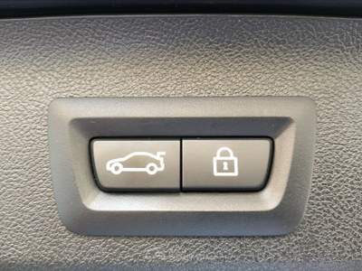 BMW Serie 5 530d 530d 48V Touring Luxury Blu/Azzurro usata Prato