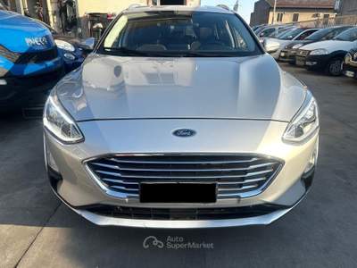 Ford Focus FORD FUCUS 1.5 TDI 120CV Grigio usata Maddaloni