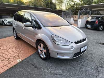 Ford S-Max 2.0 TDCi 140CV Titanium DPF Argento usata Roma