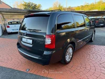 Lancia Voyager 2.8 Turbodiesel Platinum 163 CV MOTORE NUOVO! FULL Grigio usata Roma