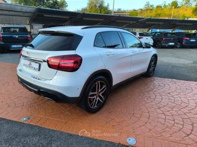 Mercedes-Benz GLA d Automatic Premium PREZZO REALE! CarPlay! CAM! Bianco usata Roma