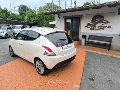 Lancia Ypsilon 0.9 TwinAir 85 CV 5 porte S&S Gold TAGLIANDATA! Bianco usata Roma