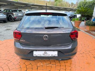 Volkswagen Polo 1.0 EVO 80 CV 5p. Comfortline PDC! CARPLAY! Grigio usata Roma