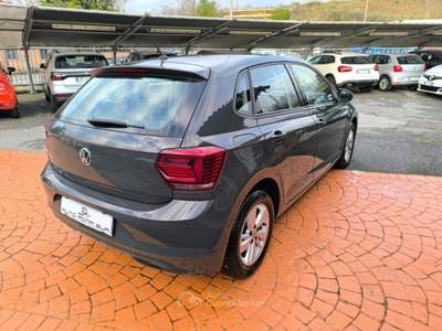 Volkswagen Polo 1.0 EVO 80 CV 5p. Comfortline PDC! CARPLAY! Grigio usata Roma