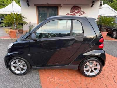 Smart ForTwo 1000 52 kW MHD coupé pulse TAGLIANDATA! Nero usata Roma