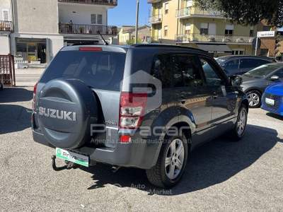 Suzuki Grand Vitara SUZUKI Grand Vitara 1.9 DDiS 5 porte Executive Grigio usata Foligno