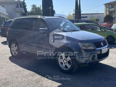 Suzuki Grand Vitara SUZUKI Grand Vitara 1.9 DDiS 5 porte Executive Grigio usata Foligno