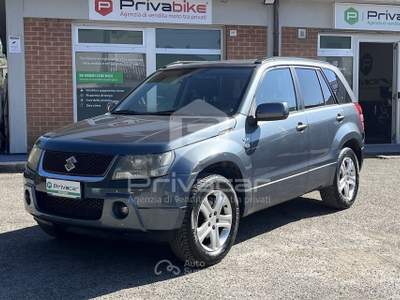Suzuki Grand Vitara SUZUKI Grand Vitara 1.9 DDiS 5 porte Executive Grigio usata Foligno