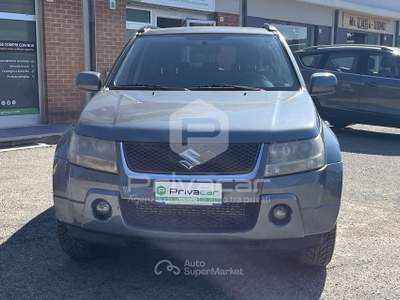 Suzuki Grand Vitara SUZUKI Grand Vitara 1.9 DDiS 5 porte Executive Grigio usata Foligno
