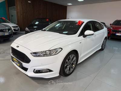 Ford Mondeo 2.0 EcoBlue 150 CV aut.ST-LINE Bianco usata Rodigo