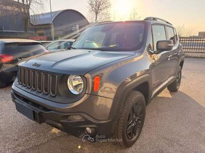 Jeep Renegade 2.0 Mjt 170CV 4WD Active Drive Low Trailhawk Grigio usata CALCINATO