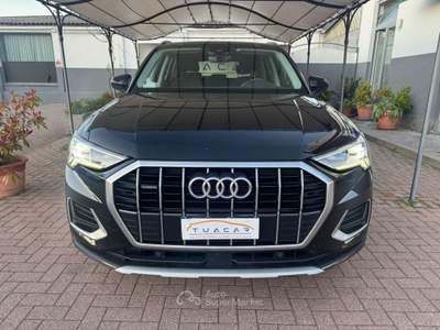 Audi Q3 Audi Q3 2.0 35 TDI Business Advanced #10142 Nero usata Alessandria