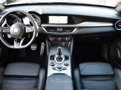 Alfa Romeo Stelvio 2.0 Turbo 280 CV AT8 Q4 VELOCE Grigio usata Roma
