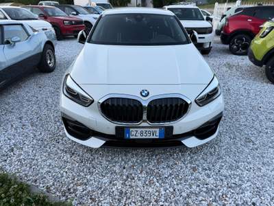 BMW Serie 1 120i Bmw 120 benzina cambio autom km23000 Bianco usata Montignoso