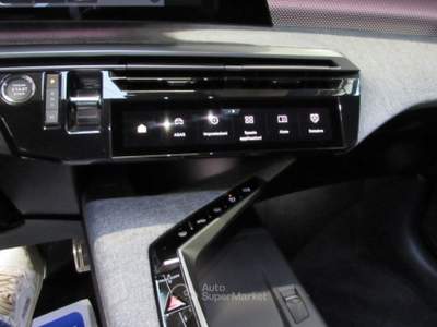 Peugeot 5008 Hybrid 136 e-DCS6 GT Bianco usata Rho
