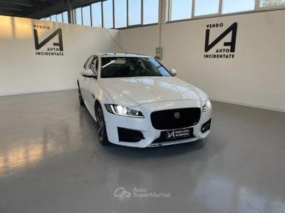 Jaguar XF 2.0 D 180CV AWD R-SPORT AUTOMATICA *GRANDINATA* Bianco usata Megliadino San Vitale