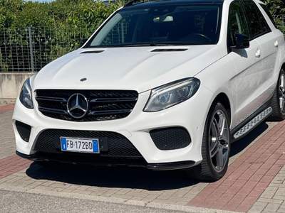 Mercedes-Benz GLE Pacchetto AMG, non fumatore Bianco usata Noale