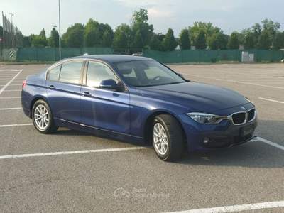 BMW Serie 3 318d BMW 3 series 318 d Business Advantage #11087 Blu/Azzurro usata Legnago