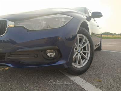BMW Serie 3 318d BMW 3 series 318 d Business Advantage #11087 Blu/Azzurro usata Legnago