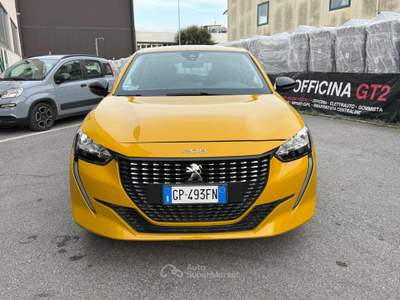 Peugeot 208 PureTech 75 Stop&Start 5 porte Active Giallo usata Venezia