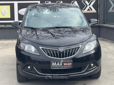 Lancia Ypsilon Lancia Ypsilon 1.0 FireFly 5 porte S&S Hybrid Gold Plus Nero usata Saviano