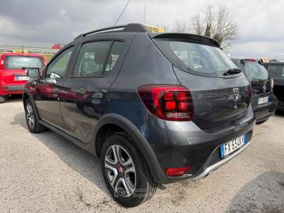 Dacia Sandero Stepway 1.5 Blue dCi 95 CV Comfort Grigio usata Buttrio