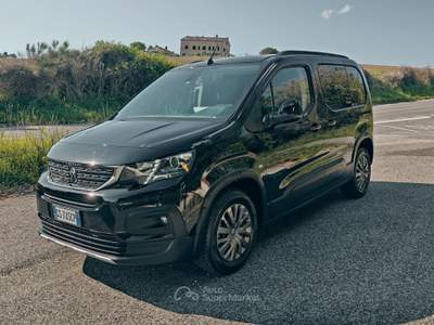 Peugeot Rifter 1.5 bluehdi 100cv N1 Autocarro Allure Nero usata Senigallia