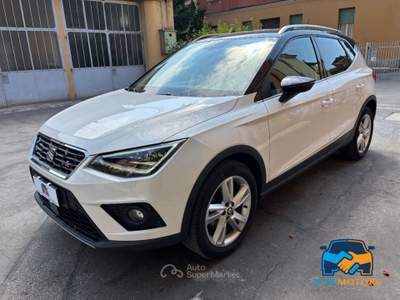 Seat Arona 1.0 tgi FR 90cv Bianco usata Bologna