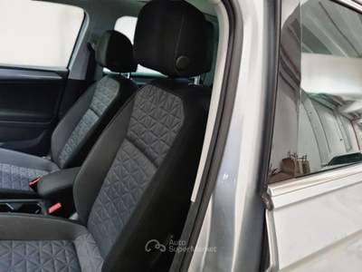 Volkswagen Tiguan VOLKSWAGEN TIGUAN 2.0 TDI SCR 110KW LIFE DSG SUV usata Casei Gerola