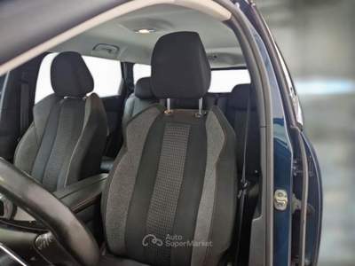Peugeot 5008 PEUGEOT 5008 BLUEHDI 130 ACTIVE BUSINESS EAT8 S/S AUT SUV usata Casei Gerola