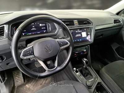 Volkswagen Tiguan VOLKSWAGEN TIGUAN 2.0 TDI SCR 110KW ELEGANCE DSG 4MOTION SUV usata Casei Gerola