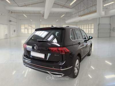 Volkswagen Tiguan VOLKSWAGEN TIGUAN 2.0 TDI SCR 110KW ELEGANCE DSG 4MOTION SUV usata Casei Gerola