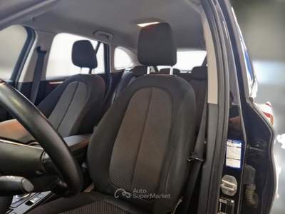 BMW X1 BMW X1 XDRIVE 25E BUSINESS ADVANTAGE AUTOMATICO SUV usata Casei Gerola