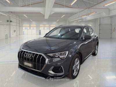 Audi Q3 AUDI Q3 35 TDI S TRONIC BUSINESS ADVANCED SUV usata Verona
