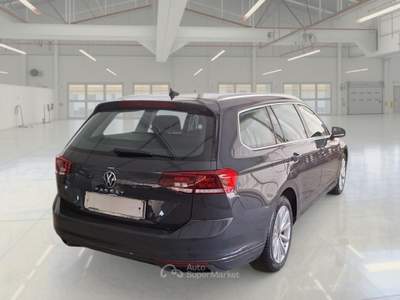 Volkswagen Passat VOLKSWAGEN PASSAT VARIANT 2.0 TDI SCR EVO 110KW BUSINESS DSG STATION WAGON usata Verona
