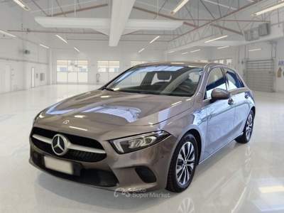 Mercedes-Benz Classe A MERCEDES-BENZ CLASSE A A 180 D AUTOMATIC BUSINESS EXTRA 5 PORTE BERLINA usata Casei Gerola