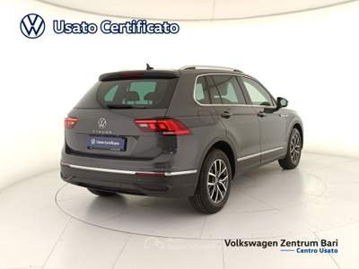 Volkswagen Tiguan 2.0 tdi life 122cv Grigio usata Bari